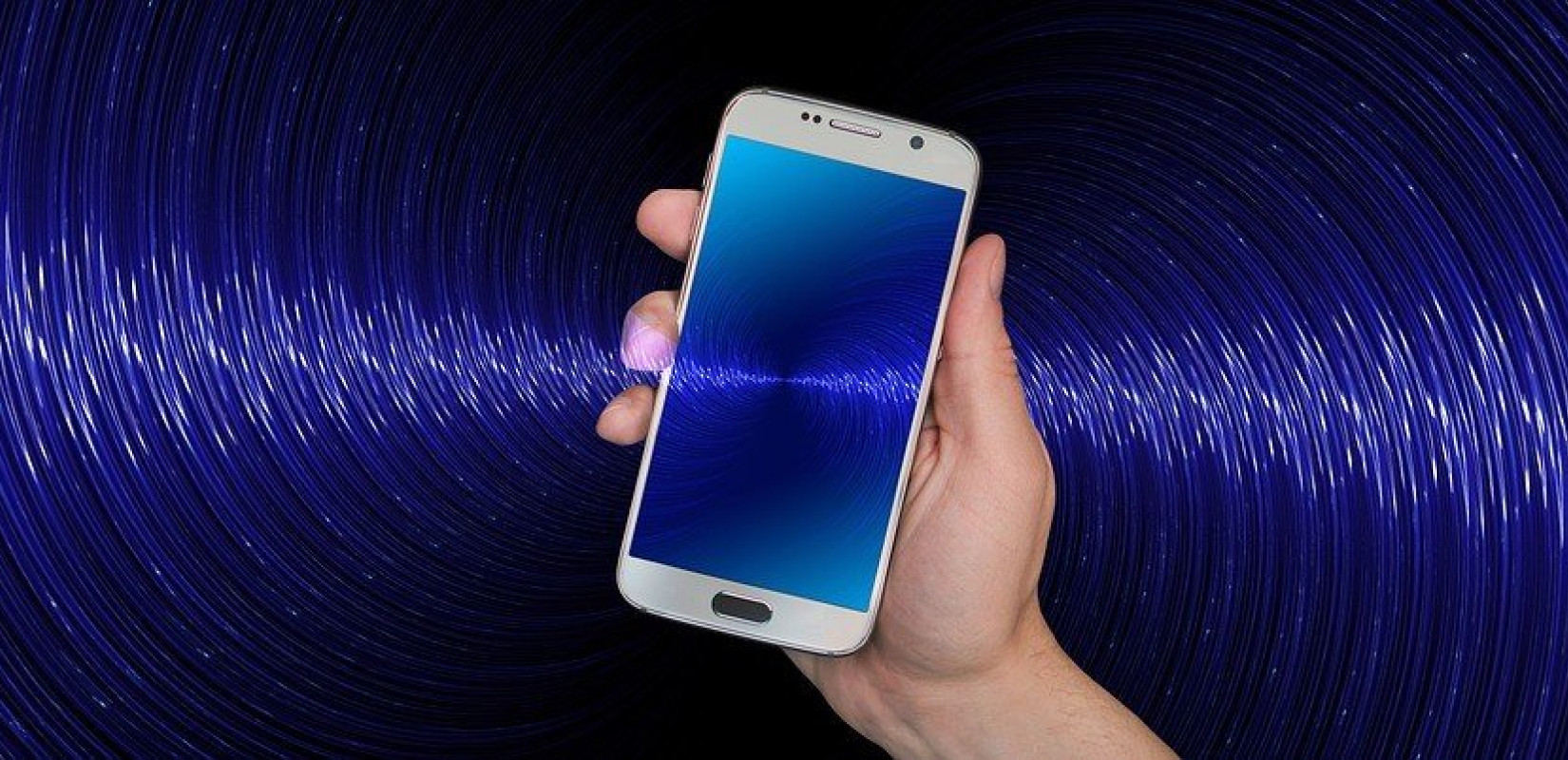 Ένα smartphone θα χρειάζεται κάθε μήνα 40 GB: Πώς αλλάζει η καθημερινή χρήση μέχρι το 2030