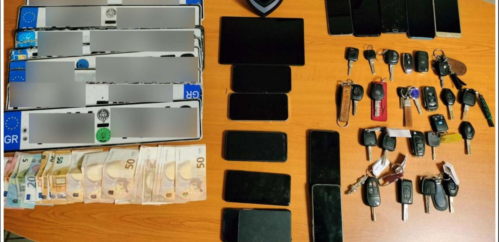 Θεσσαλονίκη: Εξαρθρώθηκαν δύο τεράστια κυκλώματα διακίνησης μεταναστών - Έβγαλαν πάνω από 500.000 ευρώ (φωτ.)