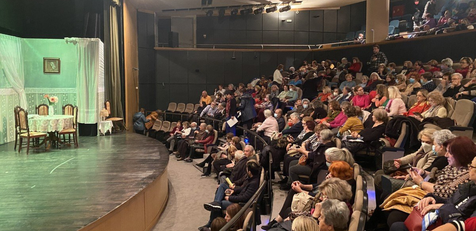 «Οι Δώδεκα ένορκοι» στο Κλειστό Δημοτικό Θέατρο Συκεών