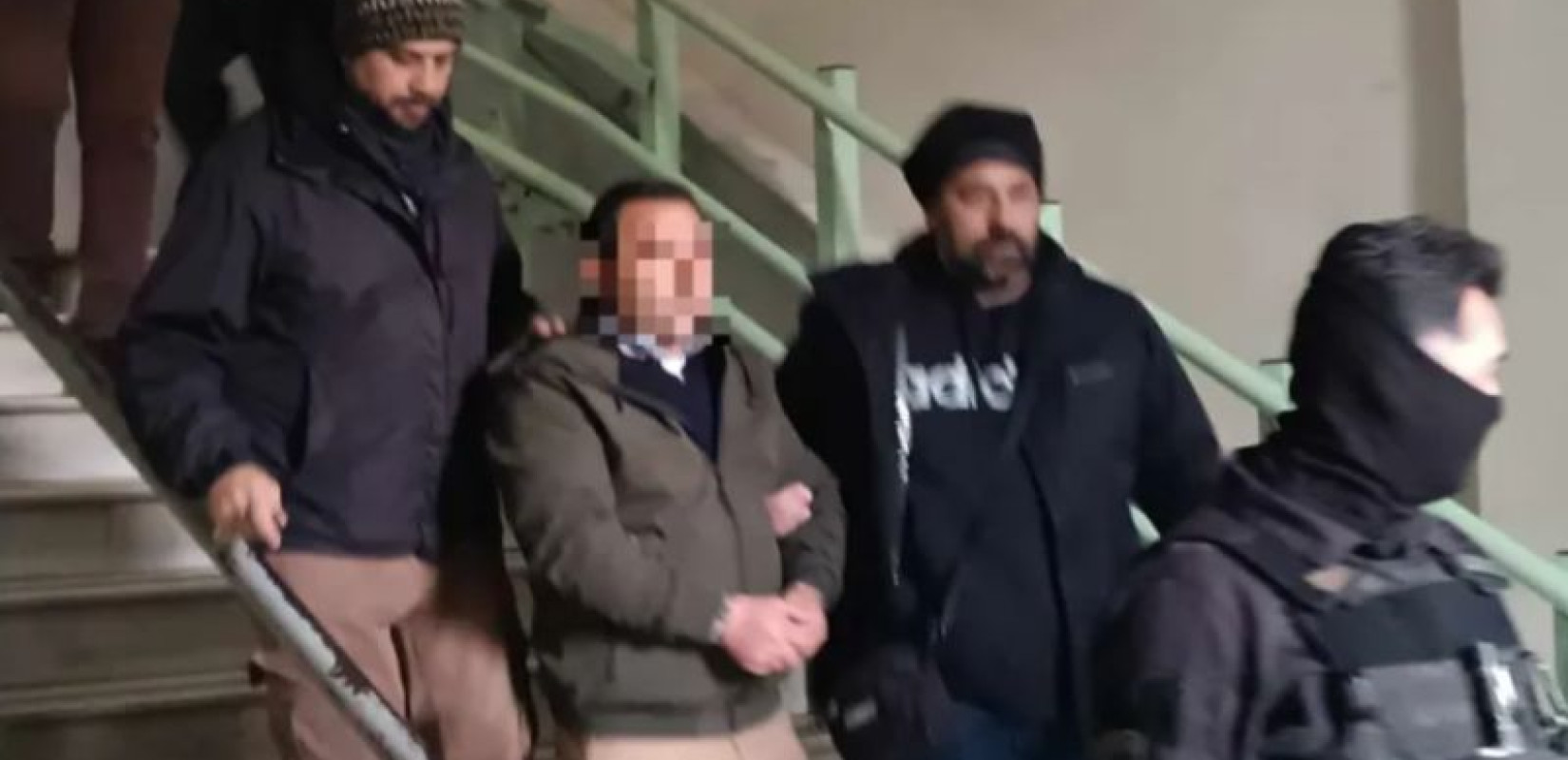 Έγκλημα στον Βόλο: Απόπειρα αυτοκτονίας έκανε η 18χρονη - «Ο 9χρονος γιος μου ήταν στο σπίτι όταν γίνονταν οι βιασμοί»