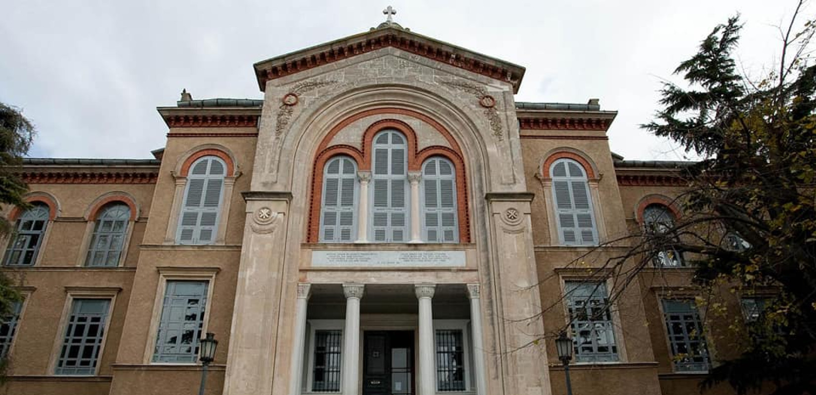 Ιστορική επίσκεψη του Οικουμενικού Πατριάρχη στη Χάλκη: Επιθεώρησε τα έργα ανακαίνισης της Θεολογικής Σχολής