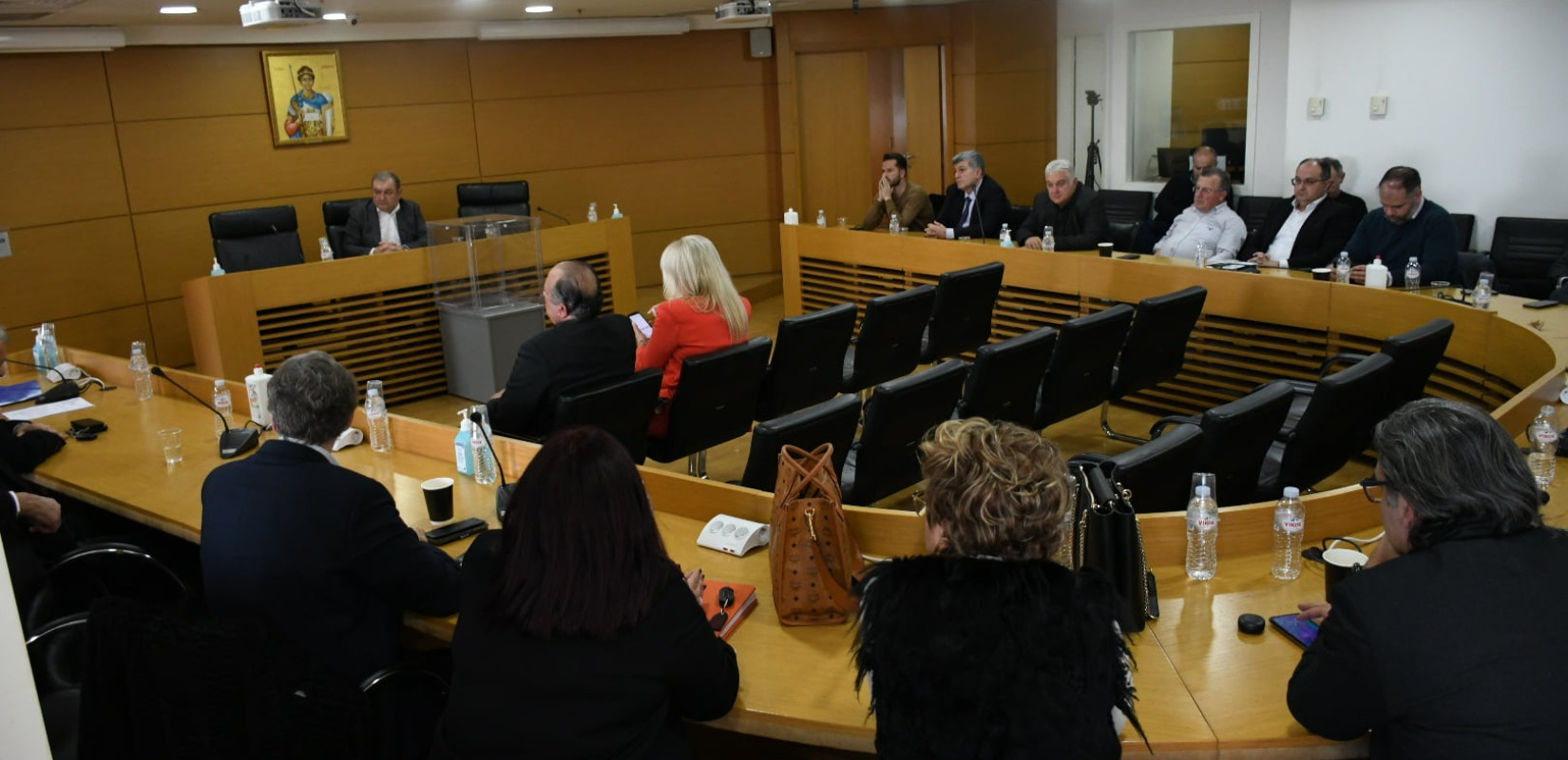 ΠΕΔΚΜ: Αντίθετη στη μεταφορά του καθαρισμού των περιφερειακών δρόμων στους δήμους