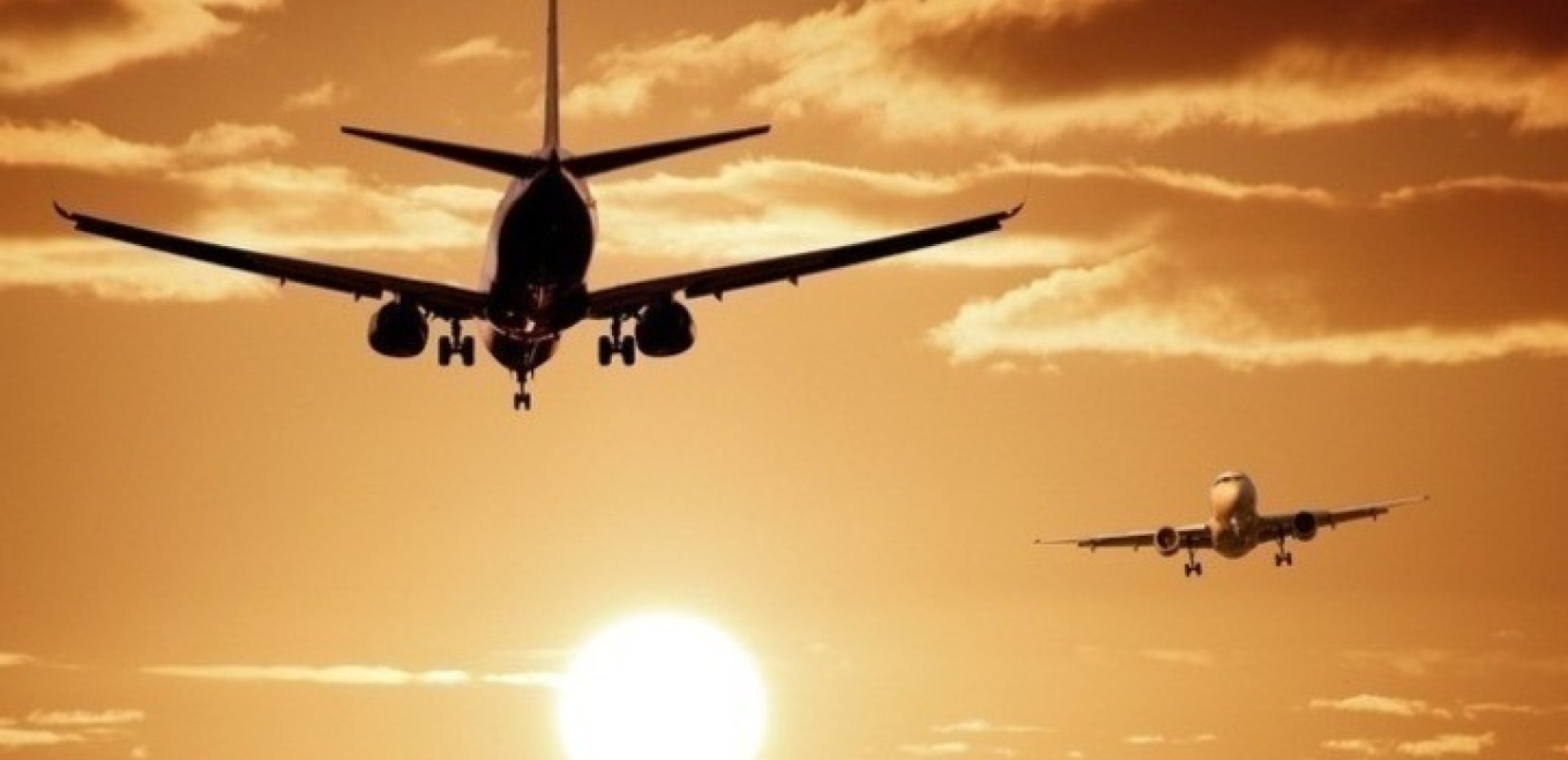 Η Κίνα αποδίδει το πάγωμα παραδόσεων αεροσκαφών της Boeing στους υπέρογκους δασμούς των ΗΠΑ