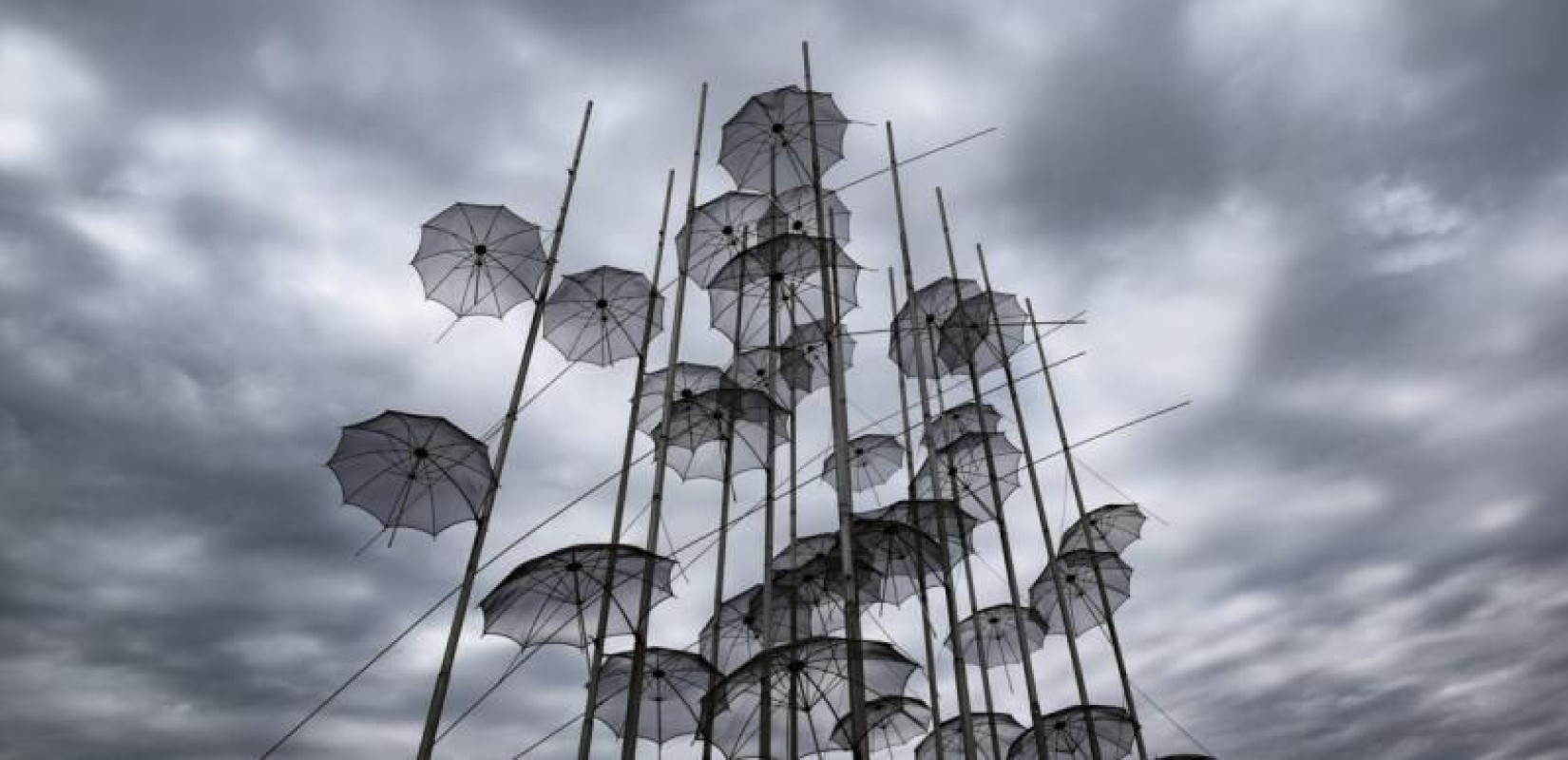 Συννεφιά και πιθανές λασποβροχές σήμερα Σάββατο - Πώς θα είναι ο καιρός την 25η Μαρτίου