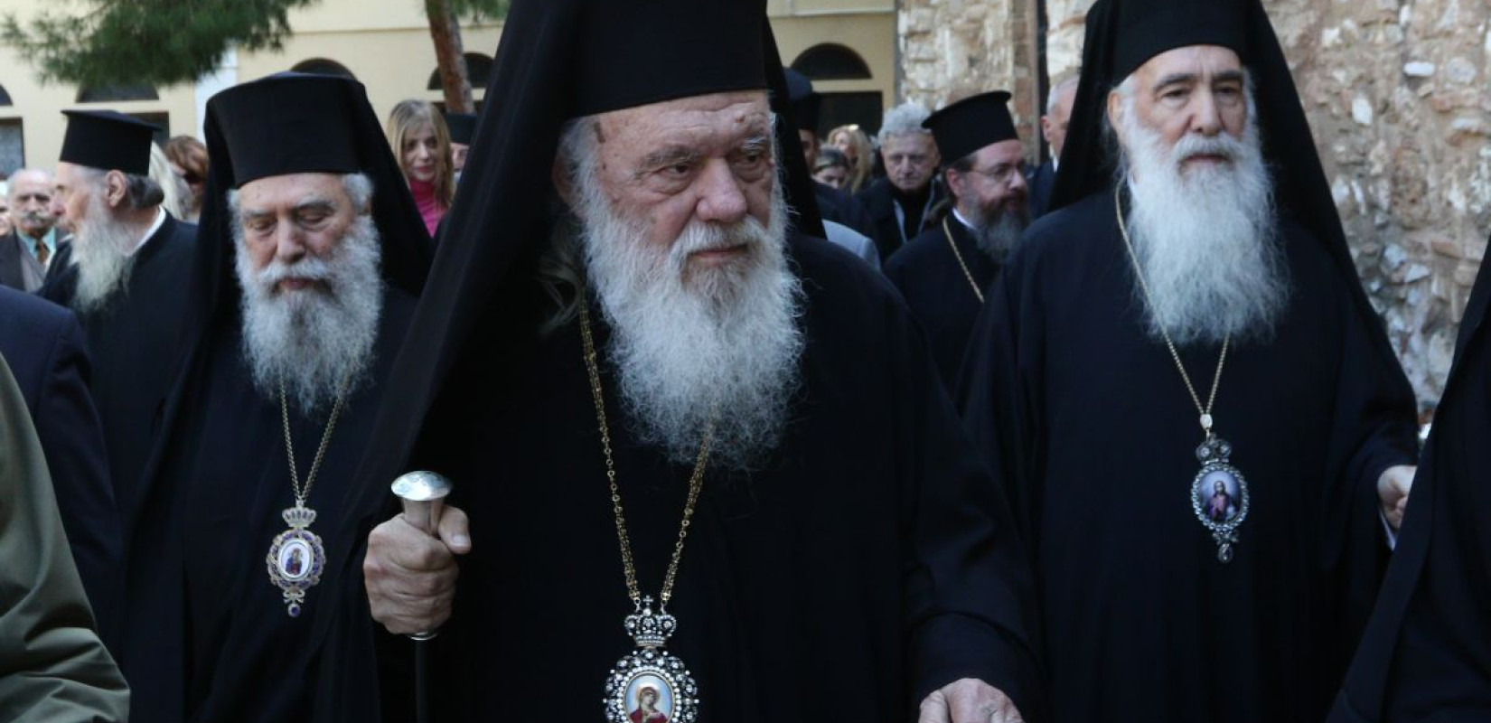To Αναστάσιμο μήνυμα του Αρχιεπισκόπου Ιερωνύμου