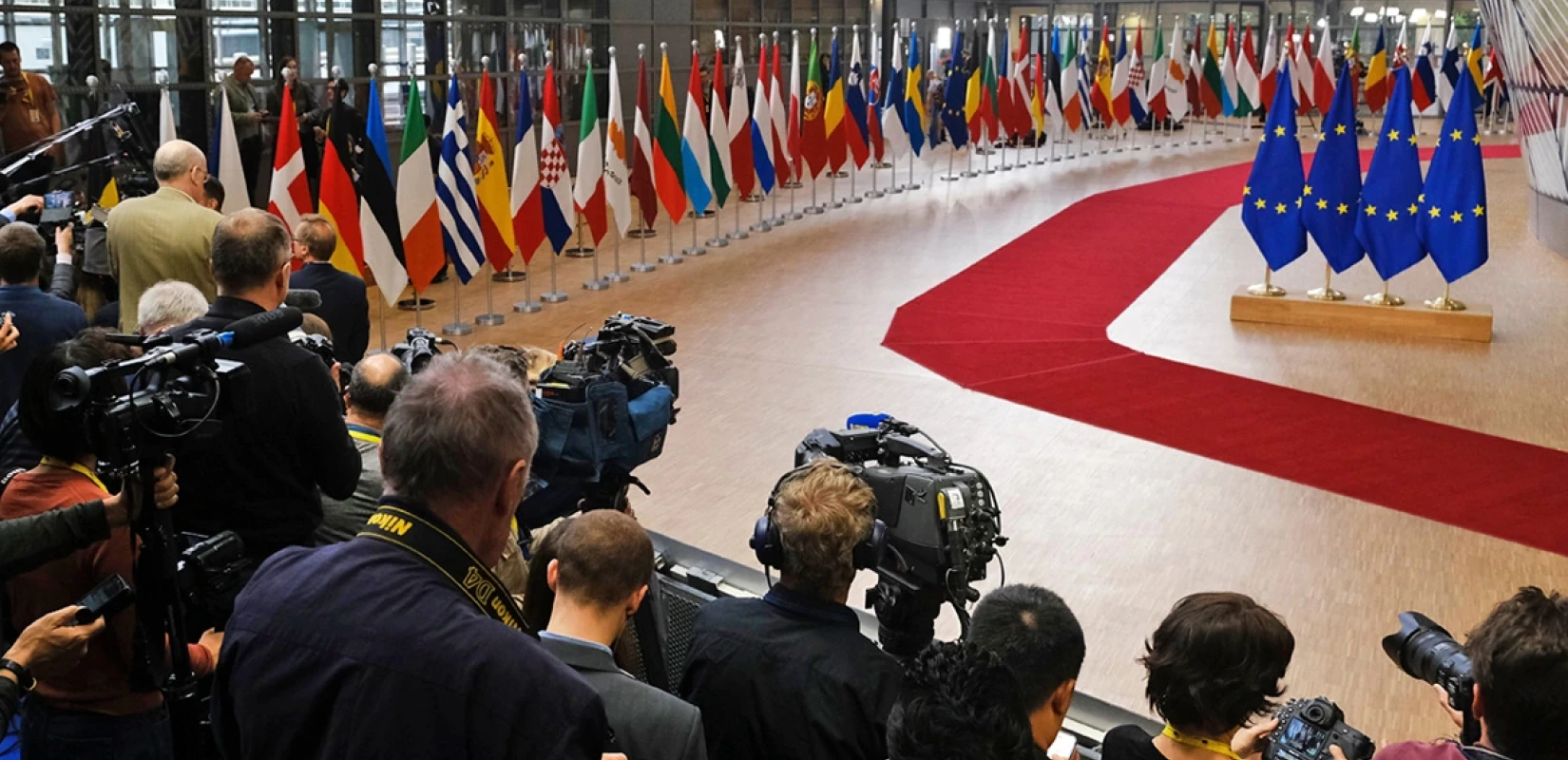 Ουκρανία, Μέση Ανατολή, μεταναστευτικό και το νέο Δημοσιονομικό Πλαίσιο της ΕΕ στην ατζέντα του Ευρωπαικού Συμβουλίου