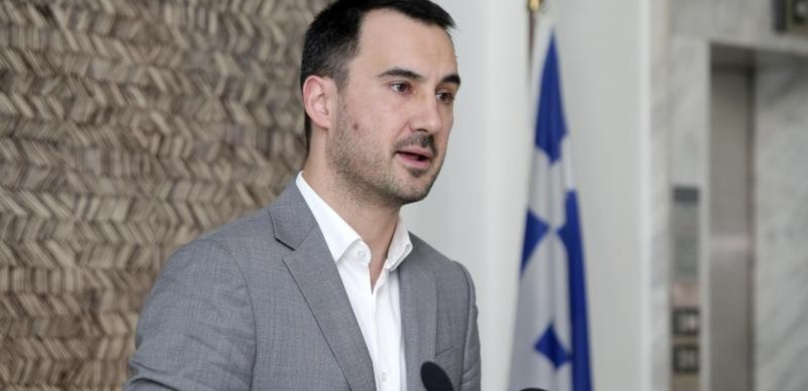 Αλ. Χαρίτσης: Επιστρέφουν στους δήμους περισσότεροι από 500 σχολικοί φύλακες