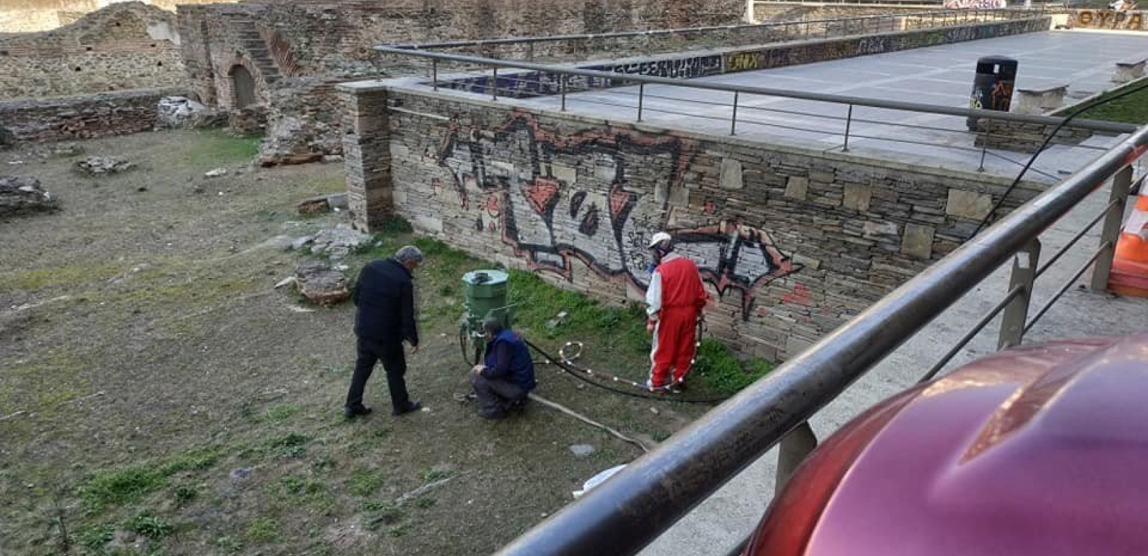 Επιχείρηση καθαρισμού στο Ανάκτορο του Γαλερίου