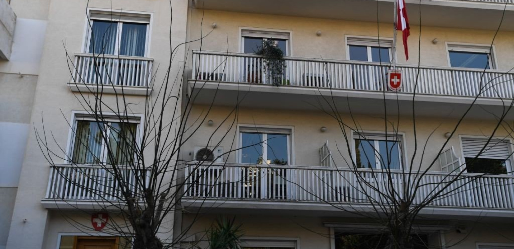 Εισβολή Ρουβίκωνα στην πρεσβεία της Ελβετίας