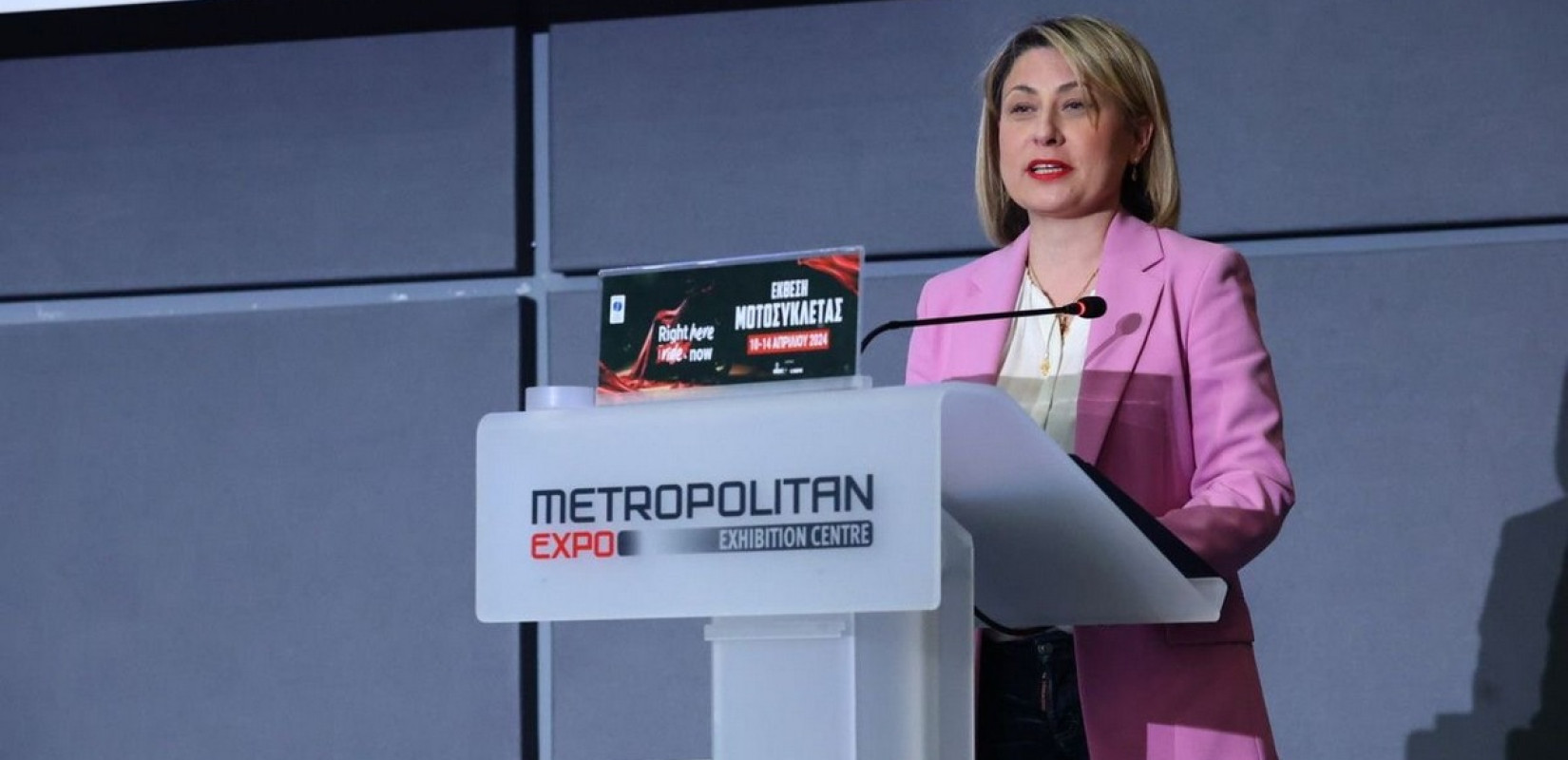 Χρ. Αλεξοπούλου: «Το λεωφορείο υδρογόνου είναι μία νέα τεχνολογία που αξιολογούμε»