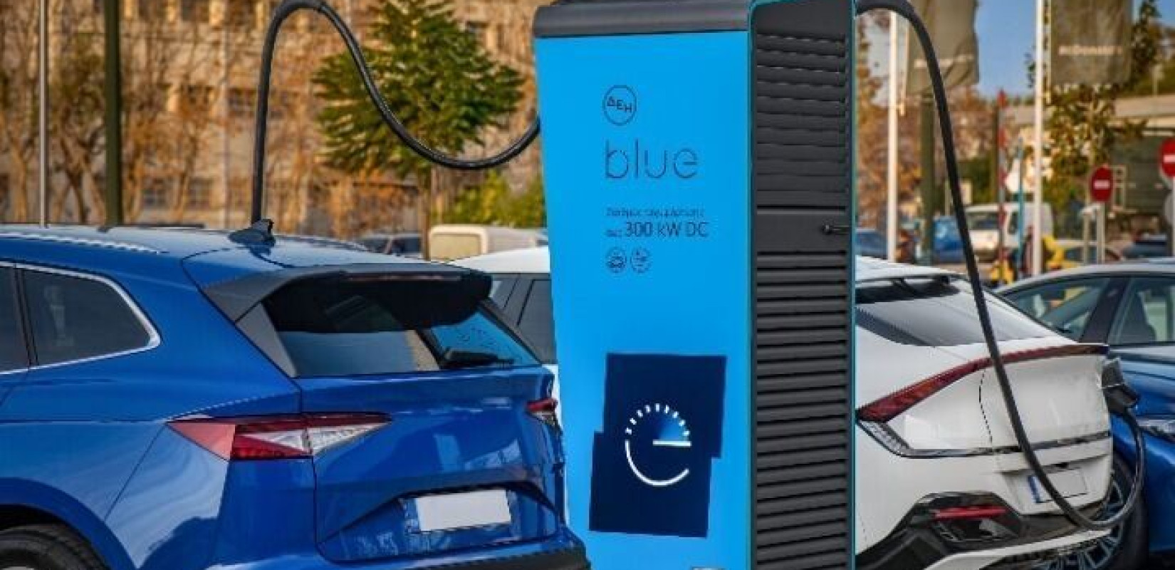 Αγορά αυτοκινήτου: Οι Έλληνες αγοράζουν  B SUV και προτιμούν τα υβριδικά