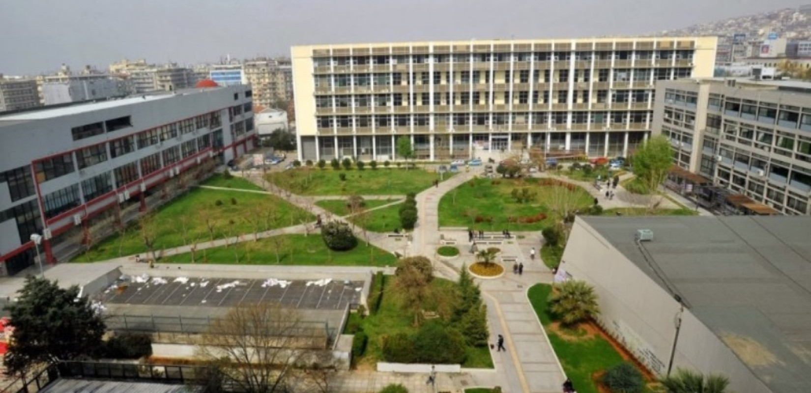 Θεσσαλονίκη: «Welcome to AUTh» - Μεγάλη γιορτή υποδοχής για τους πρωτοετείς φοιτητές του ΑΠΘ στο Παλαί Ντε Σπορ