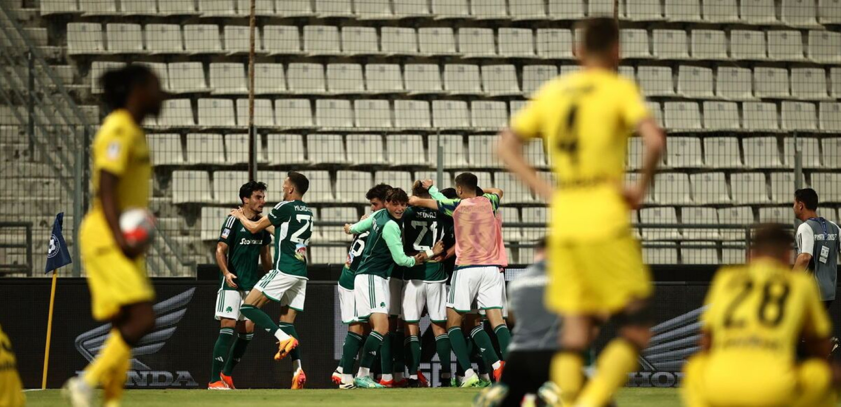 Παναθηναϊκός - Άρης 1-0: Έμεινε με εννιά και στο 97' έχασε κύπελλο και Ευρώπη (βίντεο)