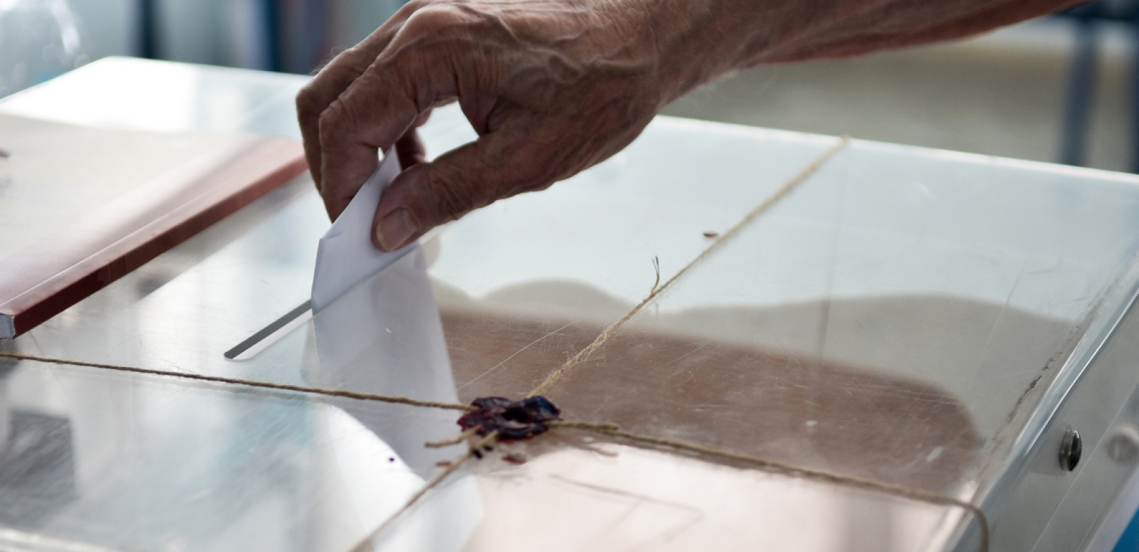 Δημοσκόπηση Pulse: 16,5 μονάδες μπροστά η ΝΔ - Οι δεξαμενές για κόμματα Τσίπρα και Καρυστιανού