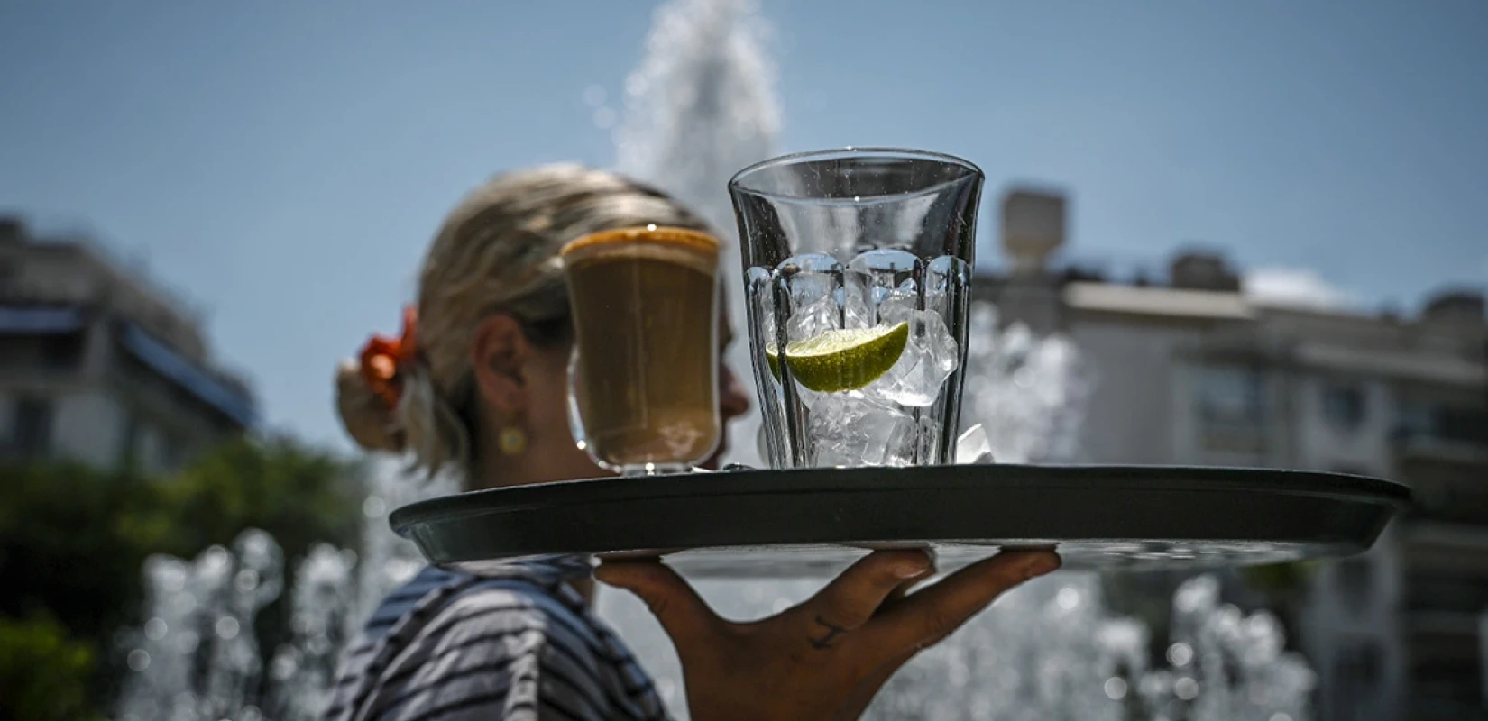 Υπουργείο Εργασίας και Κοινωνικής Ασφάλισης: Έκτακτα μέτρα για την αντιμετώπιση της θερμικής καταπόνησης των εργαζομένων του ιδιωτικού τομέα