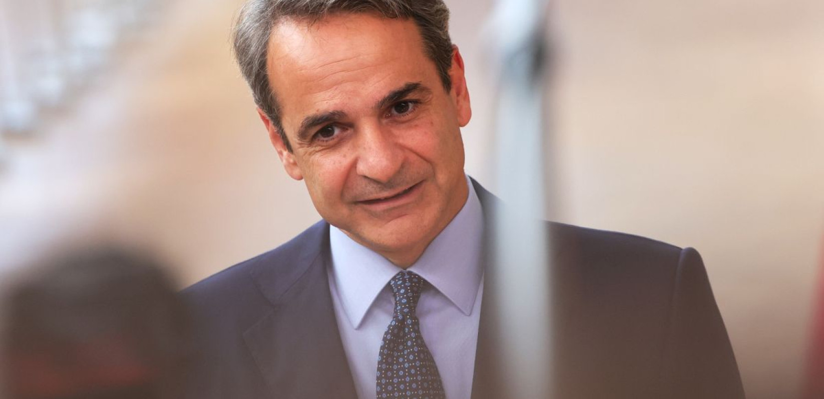 Εκλογές στη Βρετανία: Συγχαρητήριο μήνυμα Μητσοτάκη στον Στάρμερ για τη νίκη του