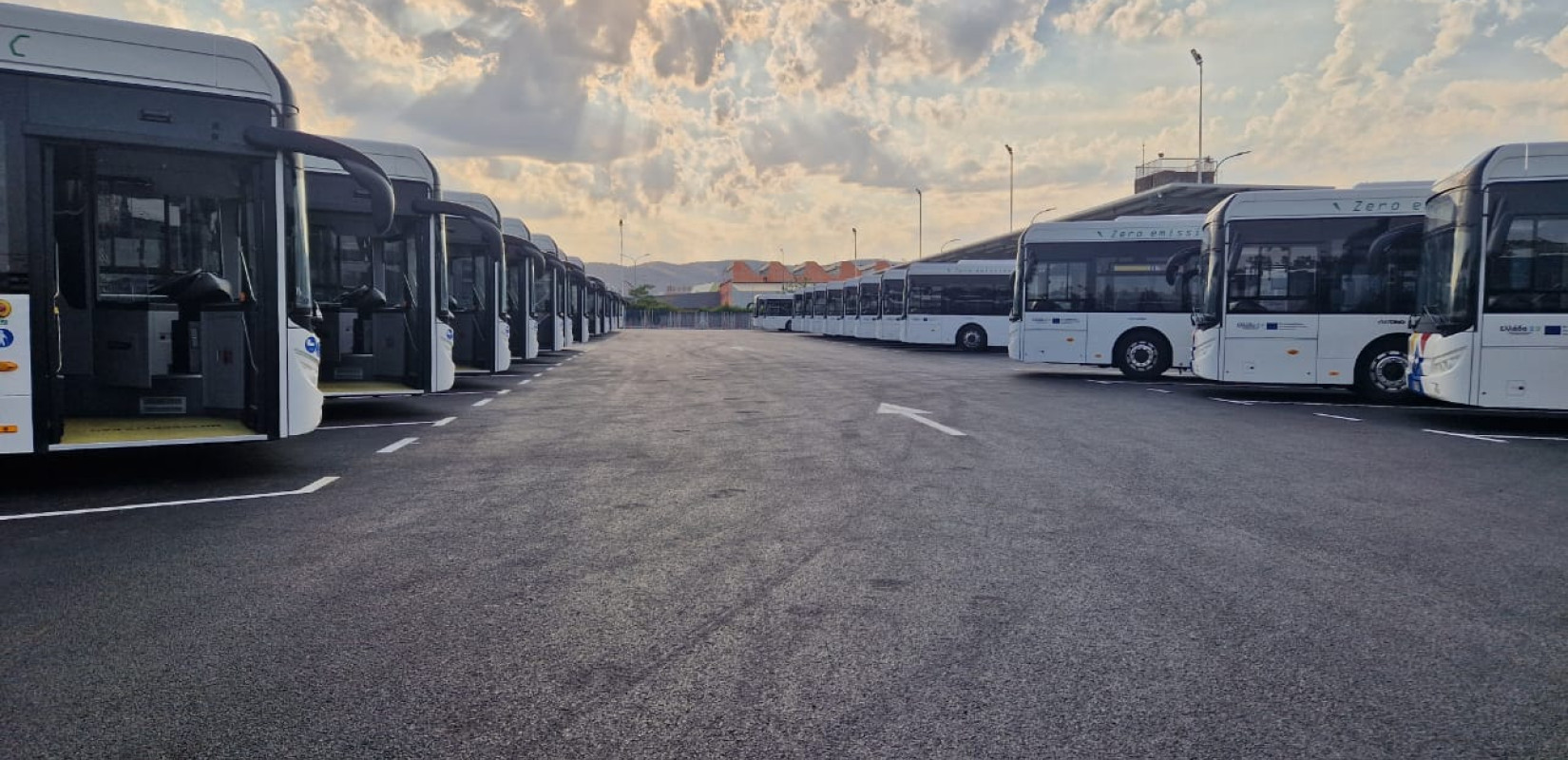 Άμεση η παρέμβαση εργαζομένων του ΟΑΣΘ στην μικρή εστία φωτιάς στο αμαξοστάσιο