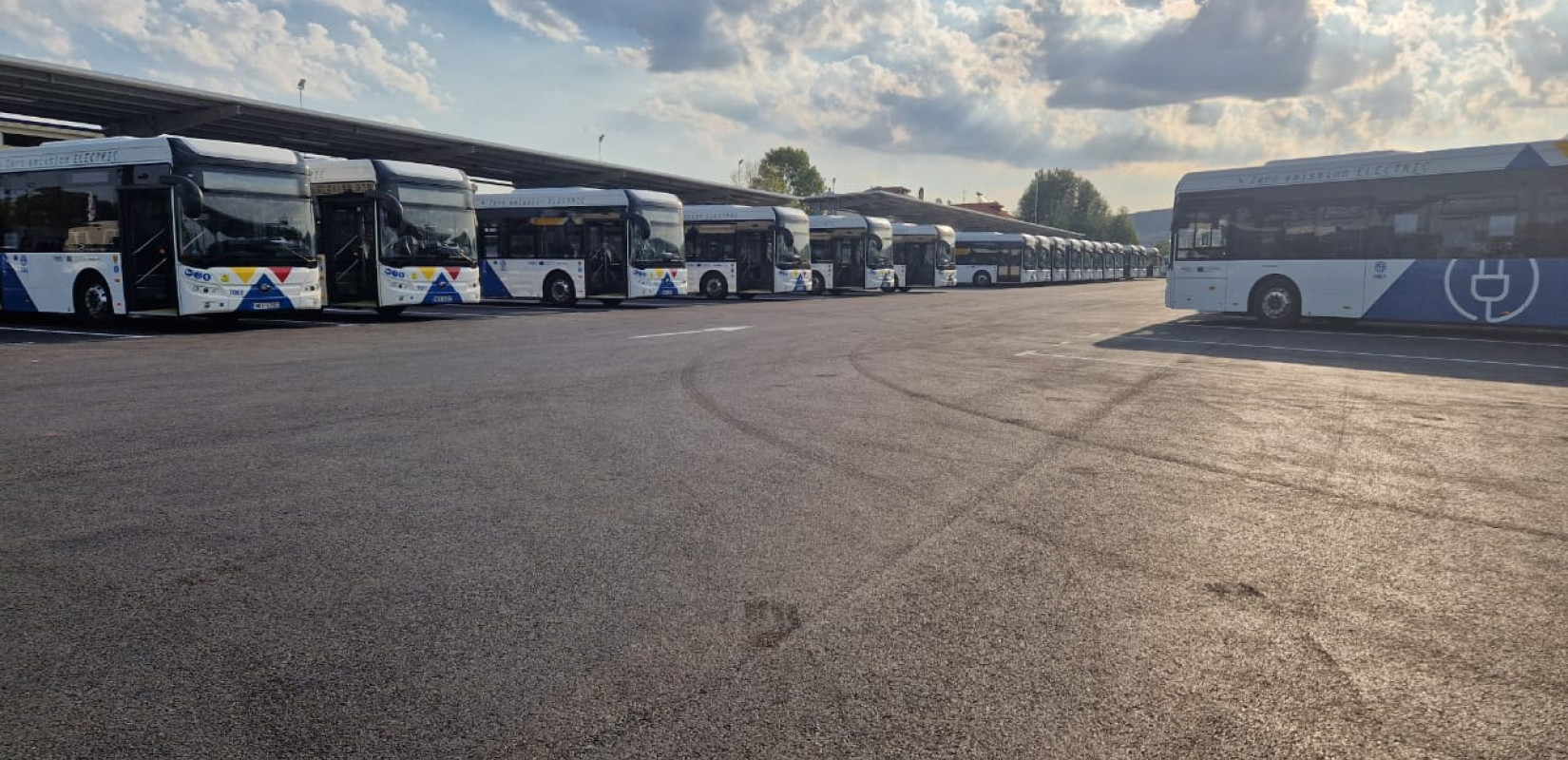 Κινεζικά εύσημα στον ΟΑΣΘ - Δείτε βίντεο