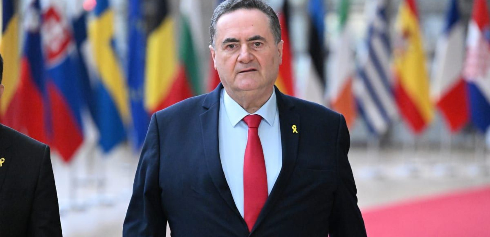 Ισραηλινός υπουργός Άμυνας: Η Χεζμπολάχ παίζει με τη φωτιά και θα κάψει ολόκληρο τον Λίβανο