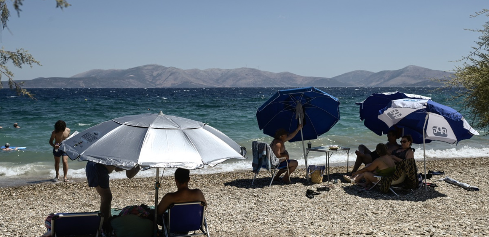 «Άνοιξε» το πρόγραμμα Κοινωνικού Τουρισμού για συνταξιούχους ΟΑΕΕ - 25.000 επιταγές για φθηνές διακοπές