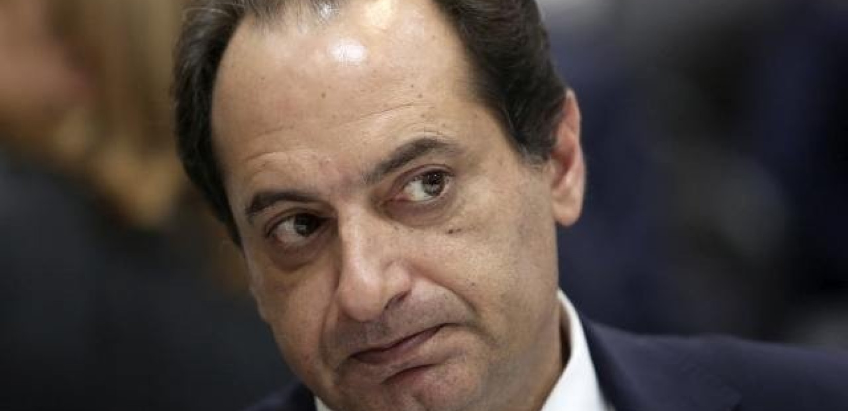 Υπ. Μεταφορών: Πειθαρχικός έλεγχος του οδηγού ταξί που αρνήθηκε να βοηθήσει τη γυναίκα που πυροβόλησε ο σύζυγός της