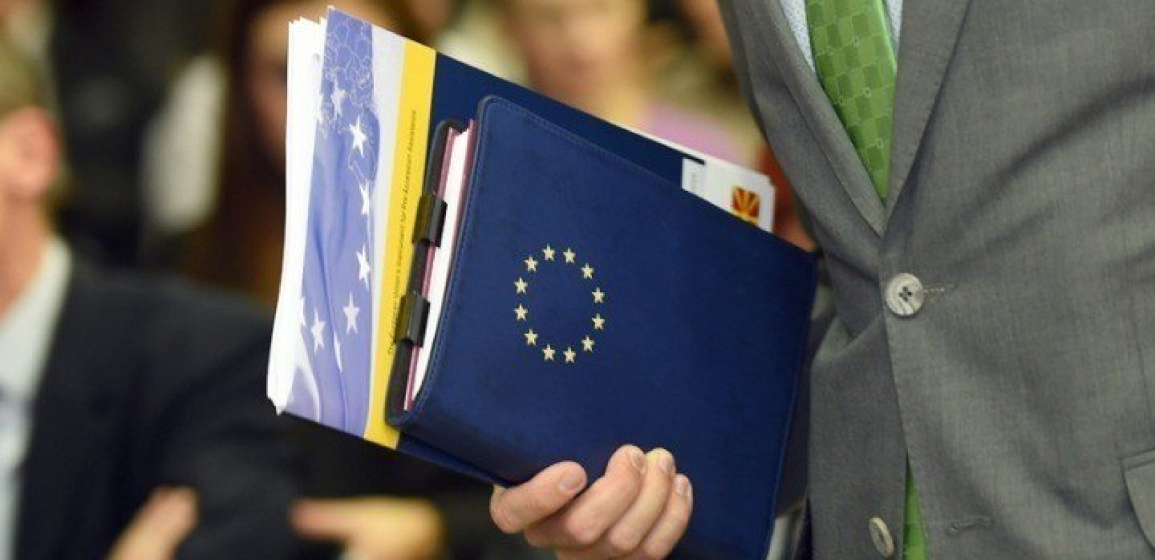 Πίεση για τις μεταρρυθμίσεις