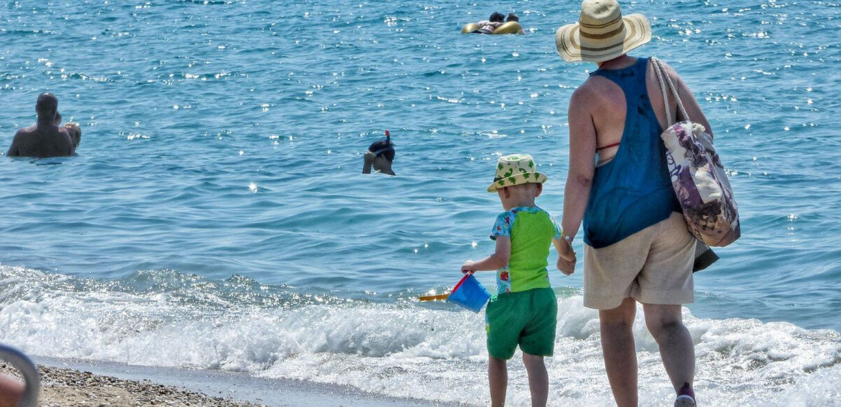 ΙΕΛΚΑ: Διακοπές με «σφιχτό» πορτοφόλι για τους Έλληνες - Στροφή σε οικονομικές επιλογές και περιορισμένες δαπάνες