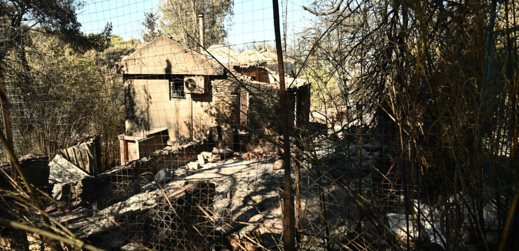 Κικίλιας: Χωρίς ενεργό μέτωπο η φωτιά στην Αττική - Το δυσκολότερο και πιο επικίνδυνο σκηνικό που κληθήκαμε να αντιμετωπίσουμε (βίντεο)