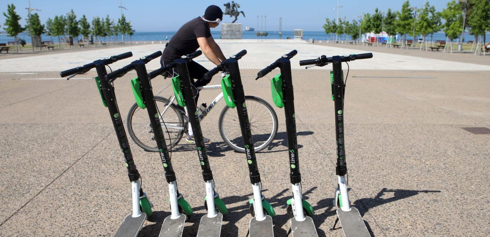 Θεσσαλονίκη: Τάξη στα πατίνια βάζει ο δήμος - Απειλεί με πρόστιμα και κατασχέσεις