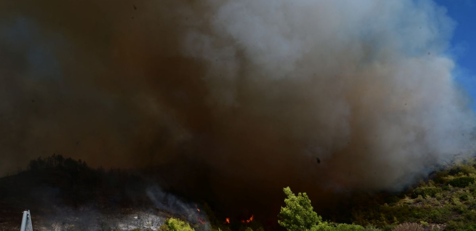 Πολύ υψηλός κίνδυνος πυρκαγιάς αύριο - Δείτε χάρτη