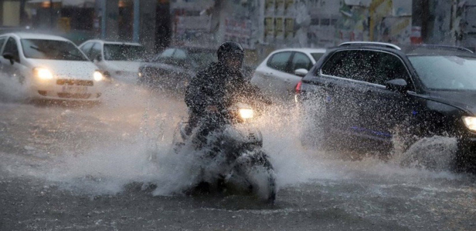 Κακοκαιρία σε Κιλκίς, Σέρρες και Χαλκιδική: Διακοπές κυκλοφορίας λόγω των ισχυρών βροχών