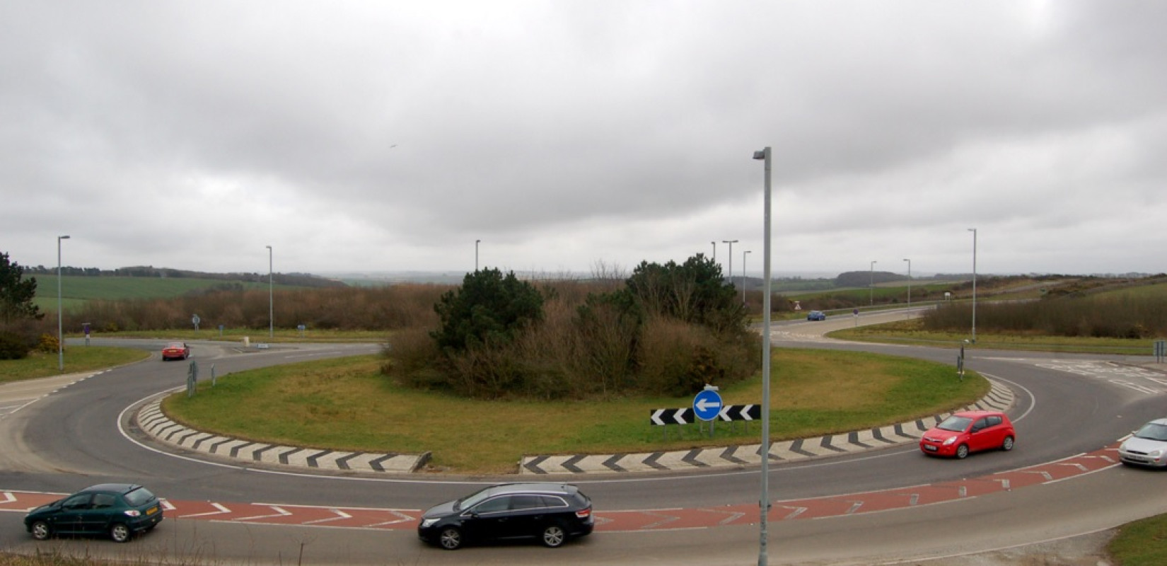 Εύοσμος: Στα σκαριά ισόπεδοι κυκλικοί κόμβοι (roundabout) για να δοθεί ανάσα στο κυκλοφοριακό - Πού θα γίνουν