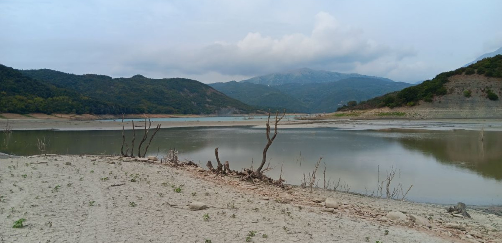 Κλιματική κρίση: Το 2024 το θερμότερο και ένα από τα πιο ξηρά έτη στην Ελλάδα τα τελευταία 33 χρόνια - «Μοιάζει σαν μια λάθος τιμή στα δεδομένα»