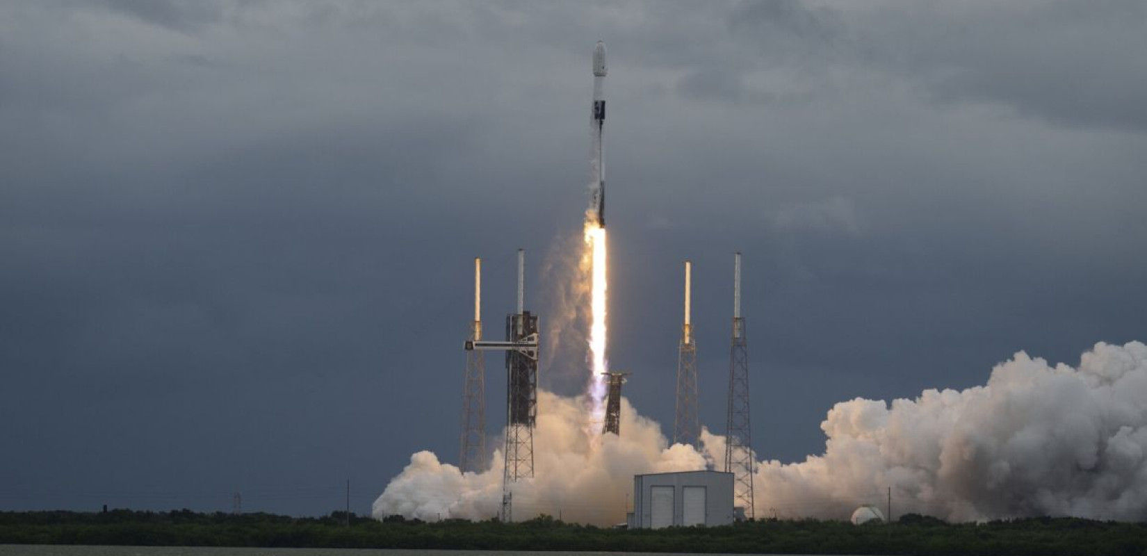 Εκτοξεύτηκε το διαστημόπλοιο «Hera» - Θα μελετήσει τον αστεροειδή «Δίμορφο» (βίντεο)