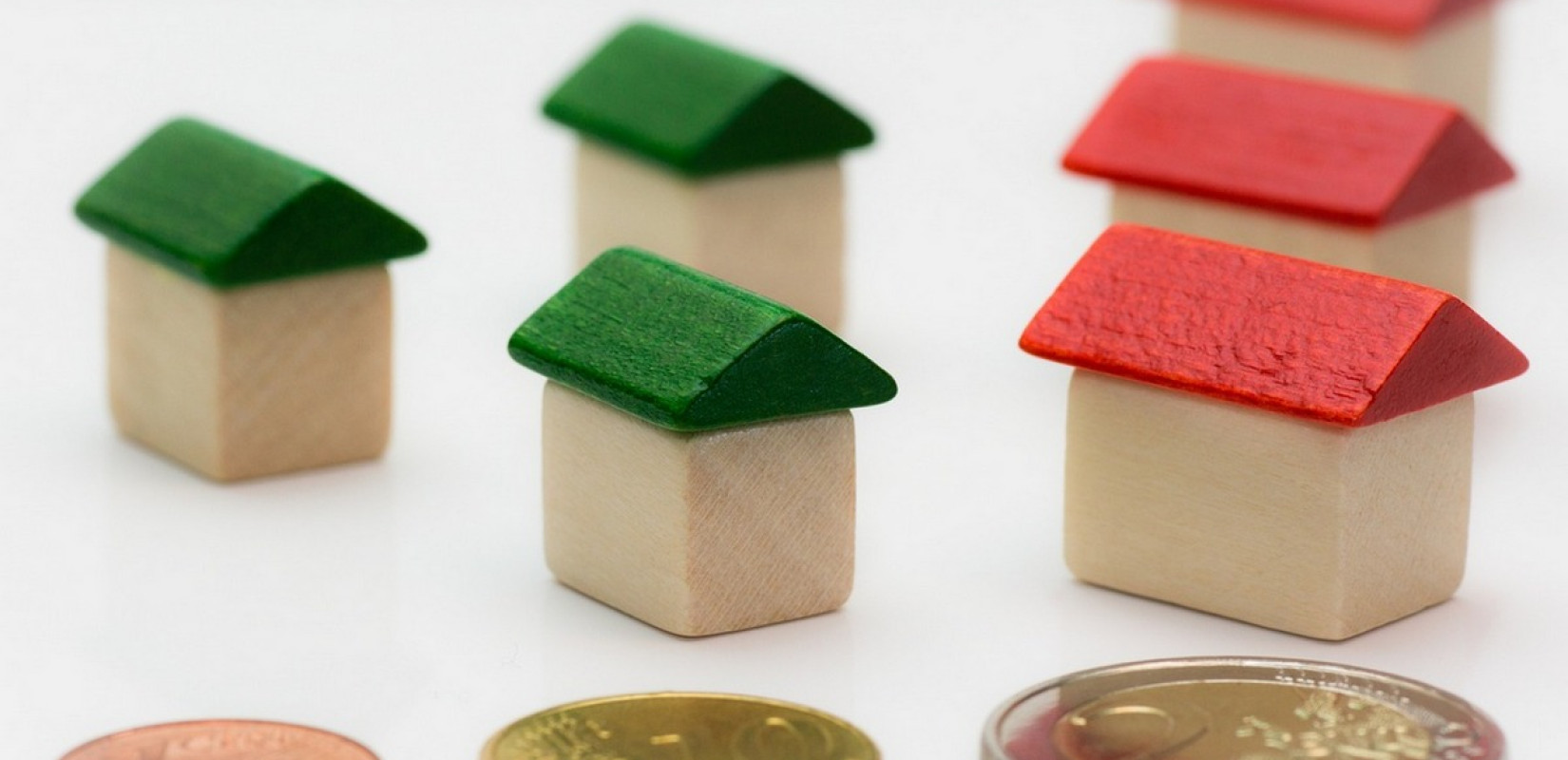 Σταθερή άνοδος των ρυθμίσεων για τον εξωδικαστικό μηχανισμό τον Απρίλιο