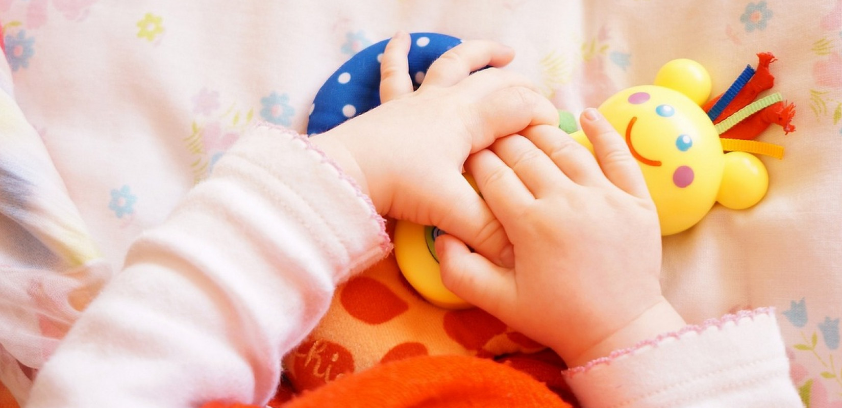 Έρχονται οι «Νταντάδες της γειτονιάς» σε όλους τους δήμους