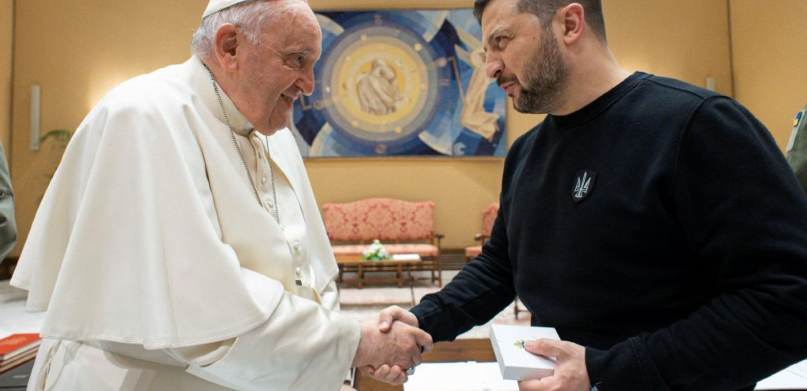 Πάπας Φραγκίσκος: Ο Μακρόν και ο Ζελένσκι θα παραστούν στην κηδεία του