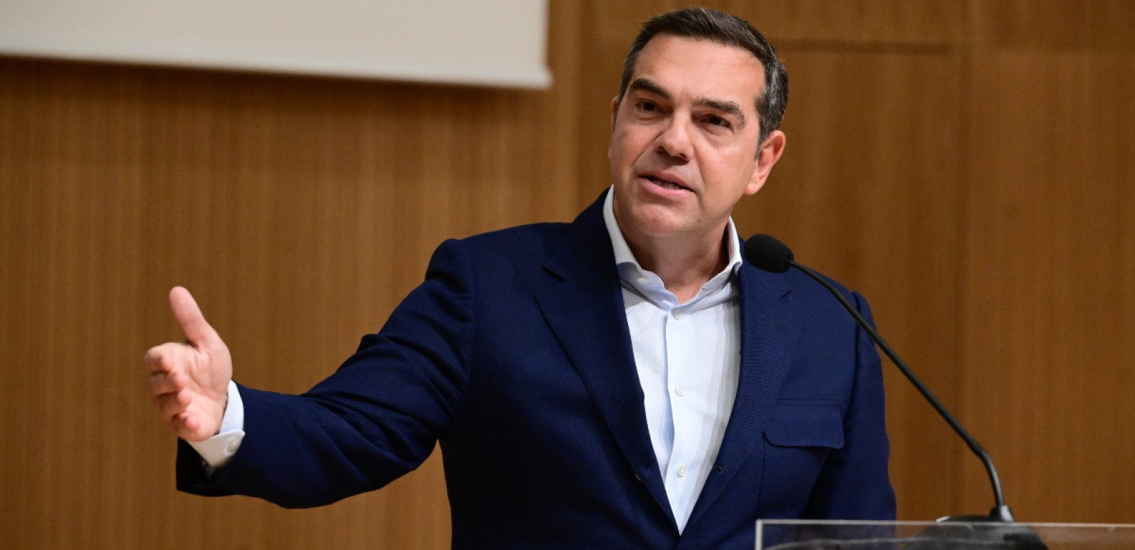 Αλέξης Τσίπρας για Κωνσταντίνο Τσουκαλά: Αποχαιρετώ έναν από τους σημαντικότερους διανοητές του τόπου