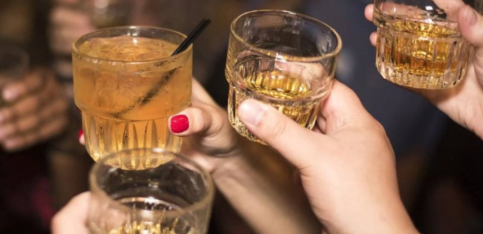 Θεσσαλονίκη: Στα χέρια της Αστυνομίας άτομα που πωλούσαν αλκοόλ σε ανηλίκους