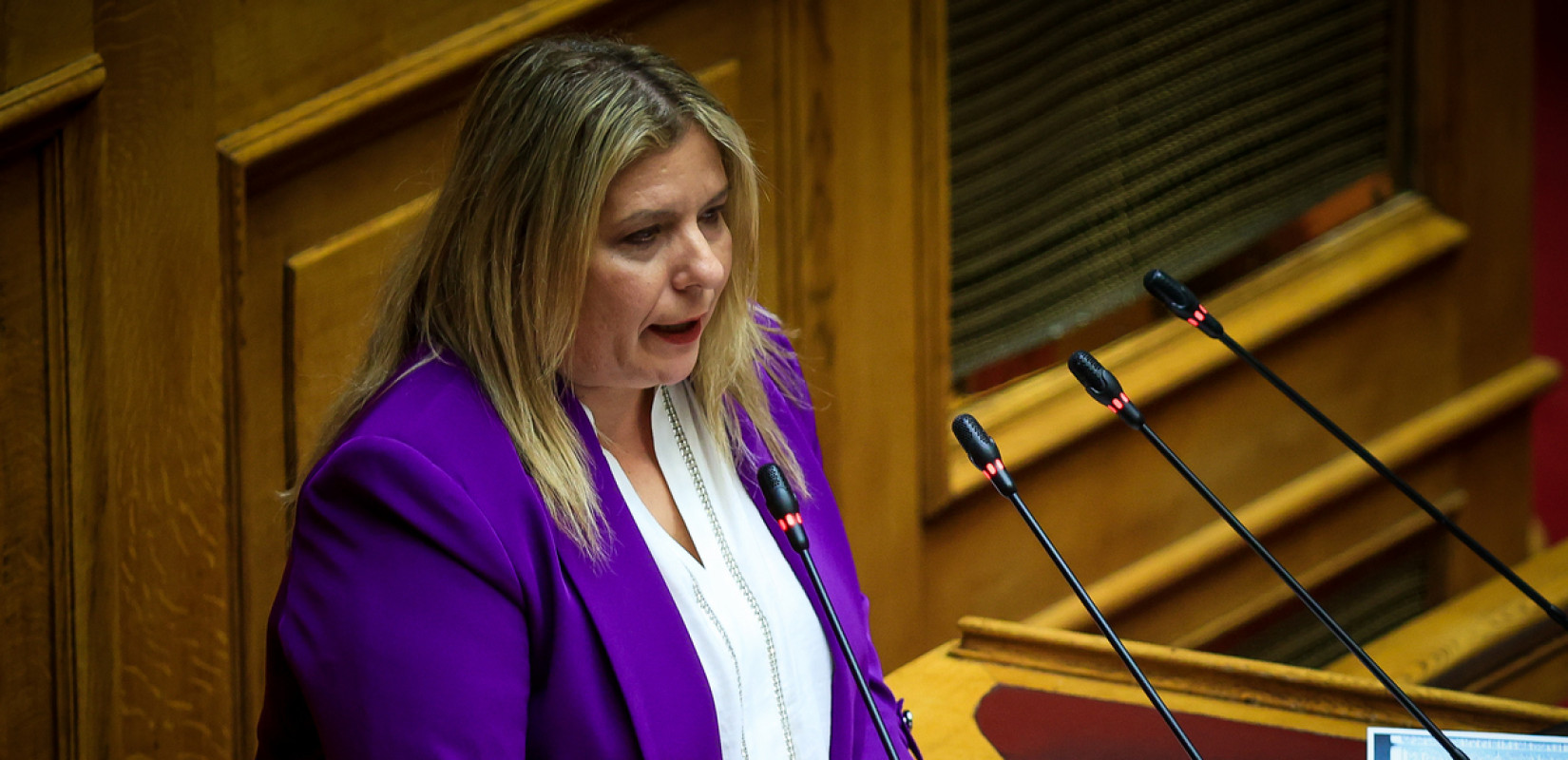 Η Μ. Συρεγγέλα θα κινηθεί νομικά κατά της Ζ. Κωνσταντοπούλου