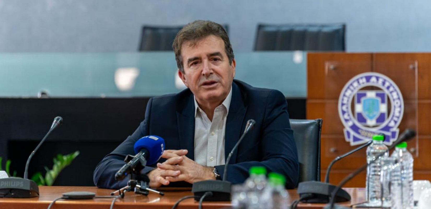 Μ. Χρυσοχοΐδης: Διατηρούμε ζωντανή τη μνήμη των θυμάτων της τρομοκρατίας