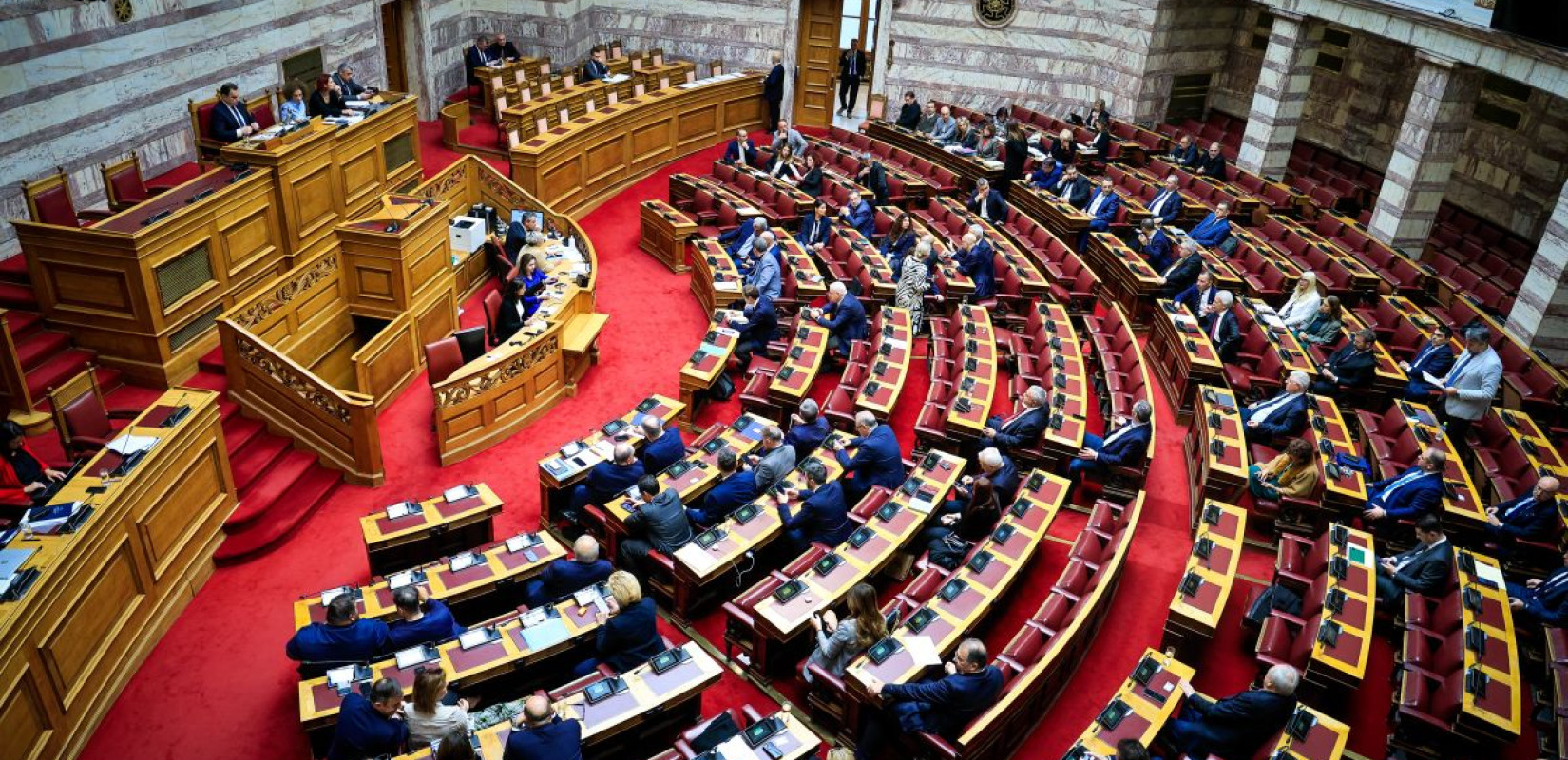 Βουλή: Με τις ψήφους της ΝΔ εγκρίθηκε επί της αρχής το νομοσχέδιο για τα Δημόσια Ωνάσεια Σχολεία