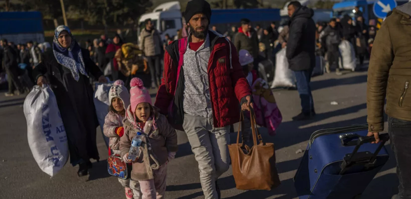 Συρία-Τουρκία: Περισσότεροι από 25.000 σύροι πρόσφυγες επέστρεψαν στη Συρία μέσω των τουρκικών συνόρων