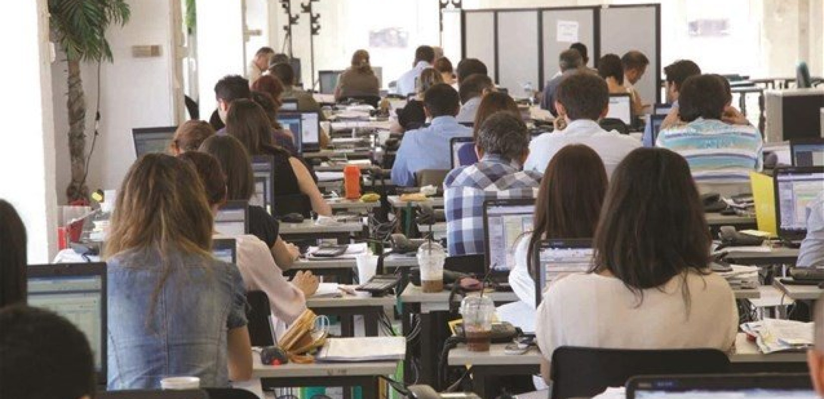 Μισθοί: Η «γκρίζα ζώνη» κάτω από τον κατώτατο - Ποιοι θα δουν αυξήσεις (βίντεο)