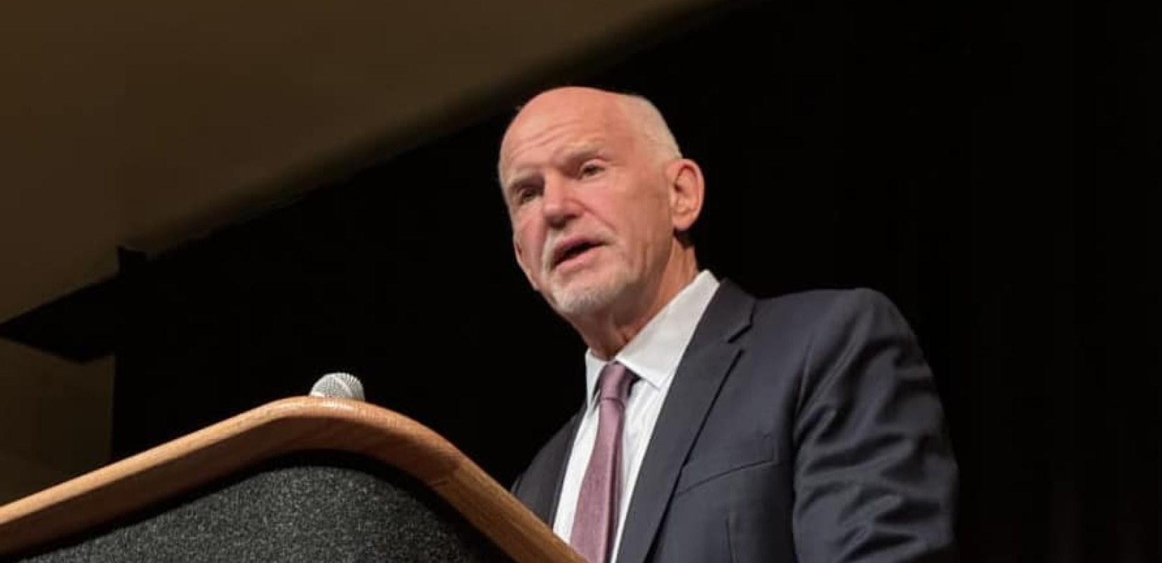 Γιώργος Παπανδρέου: «Ζούμε τη μάχη μεταξύ ολιγαρχικής κυριαρχίας και συμμετοχικής δημοκρατίας»