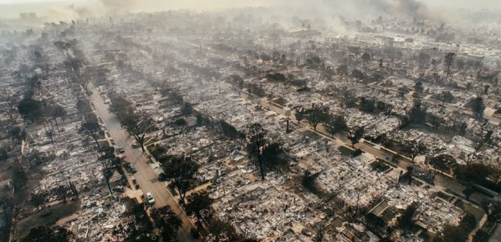 Λος Άντζελες: Βελτιωμένη η κατάσταση με τις πυρκαγιές με την μείωση των ανέμων