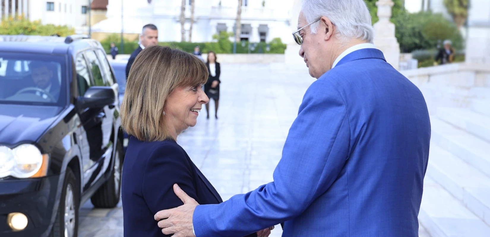 Σακελλαροπούλου και Τασούλας έφαγαν μαζί στο Παγκράτι