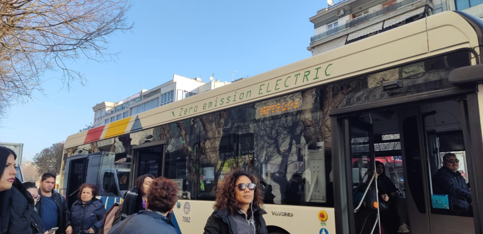 Ταλαιπωρία η μετακίνηση των κατοίκων της Δυτικής Θεσσαλονίκης προς το κέντρο - Πώς επηρεάζουν οι αλλαγές στις γραμμές του ΟΑΣΘ (βίντεο)