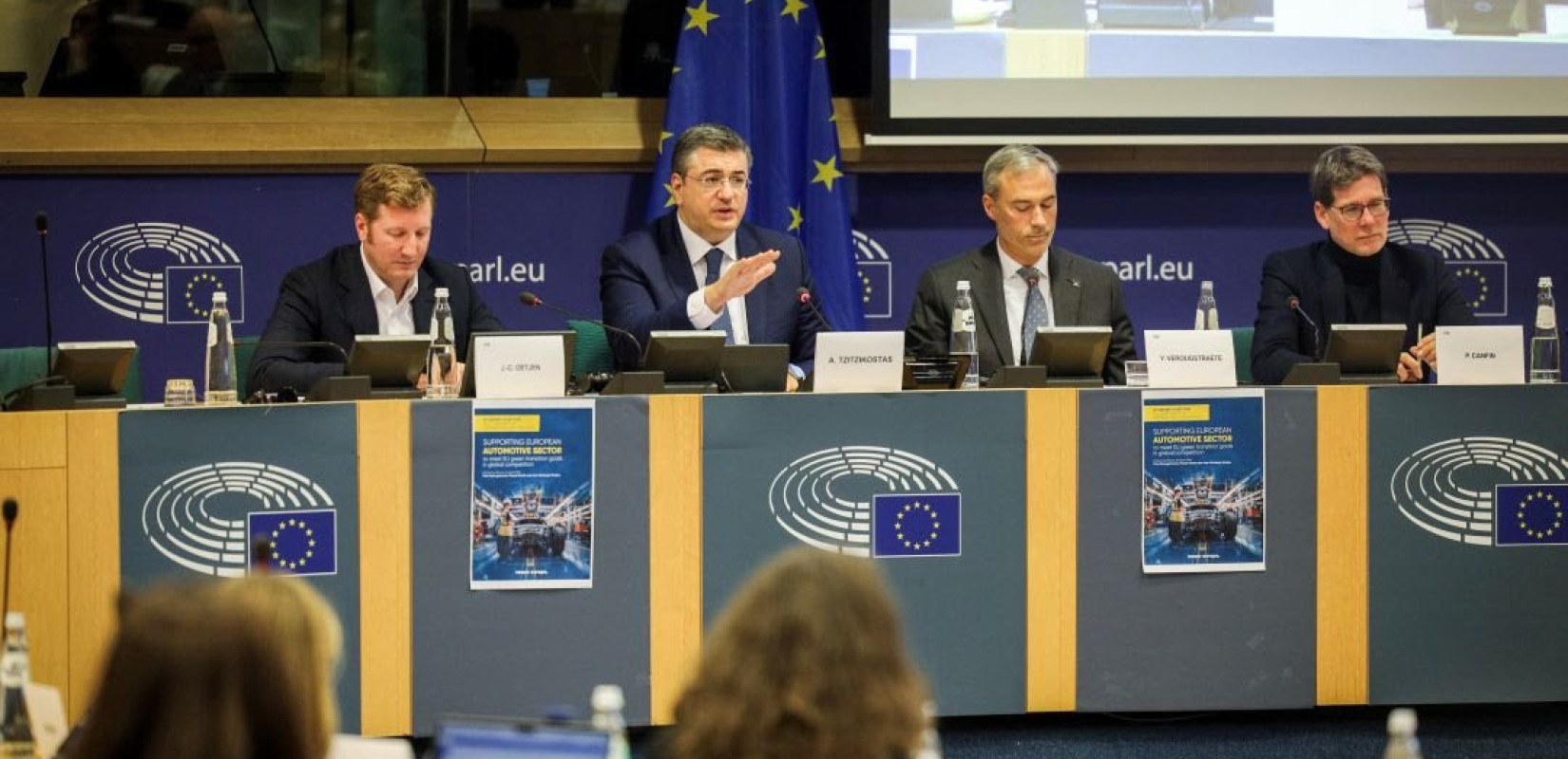 Τζιτζικώστας: «Να διασφαλίσουμε ότι η ναυτιλία παραμένει ζωτικός παράγοντας στην παγκόσμια οικονομία»