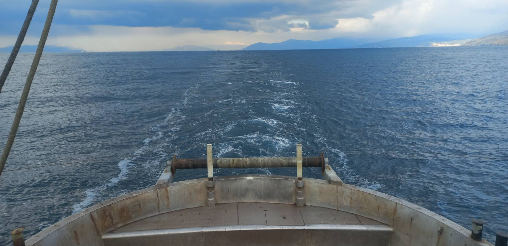 Θεσσαλονίκη: Βυθίστηκε ερασιτεχνικό σκάφος μέσα στο λιμάνι της Νέας Μηχανιώνας